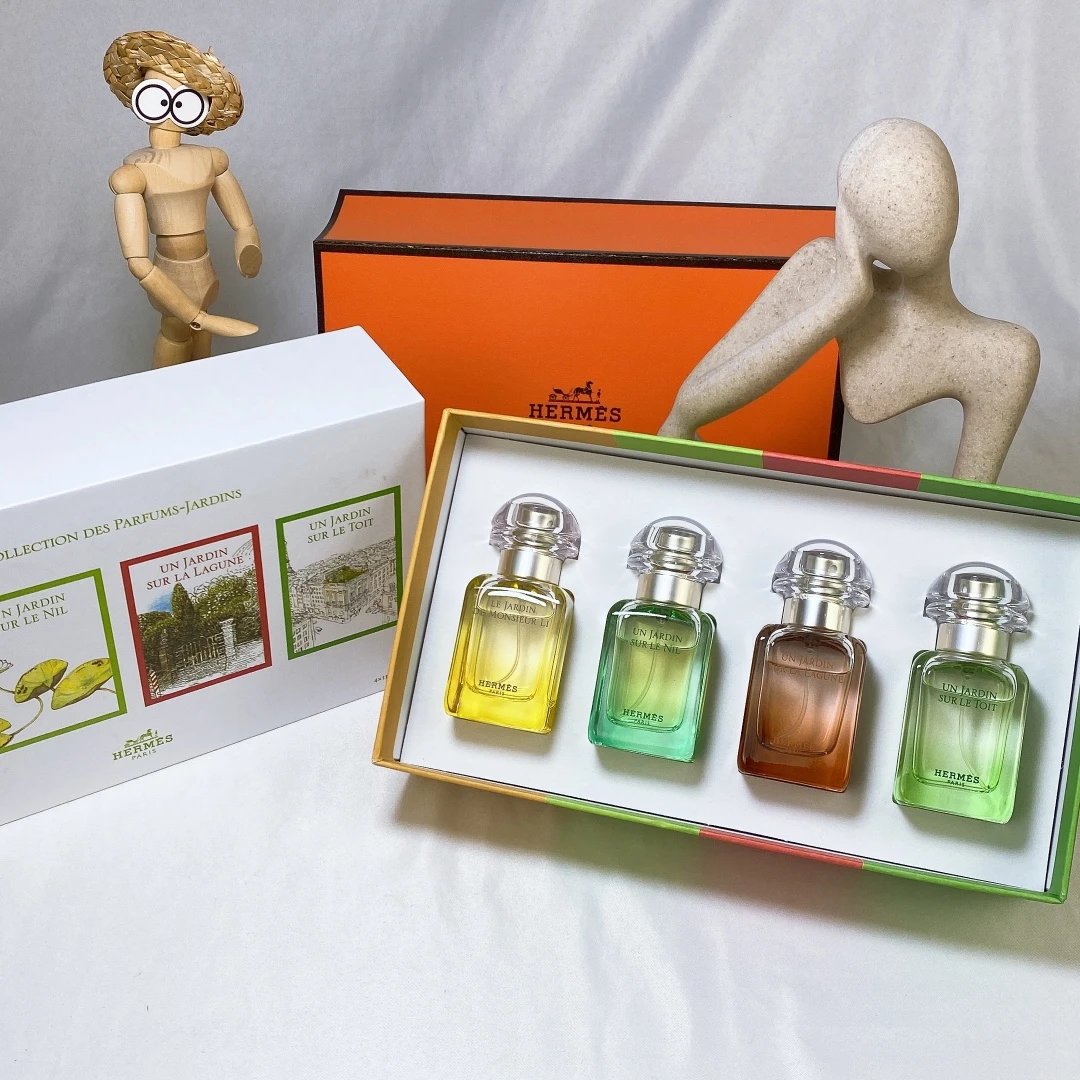 Hermès Un Jardin Collection Mini Perfume Set - 4 Fragrances