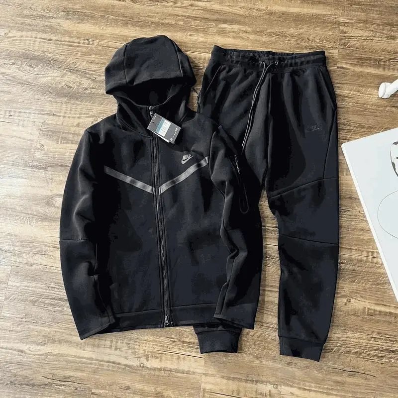 Nike Tech Fleece Full-Zip Hoodie and Jogger Pants Set Black